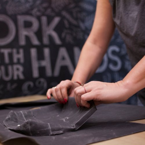 Essential Guide to Waxed Canvas - Klum-house